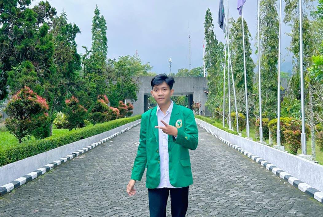 Penulis: Rafhel Setya Pratama